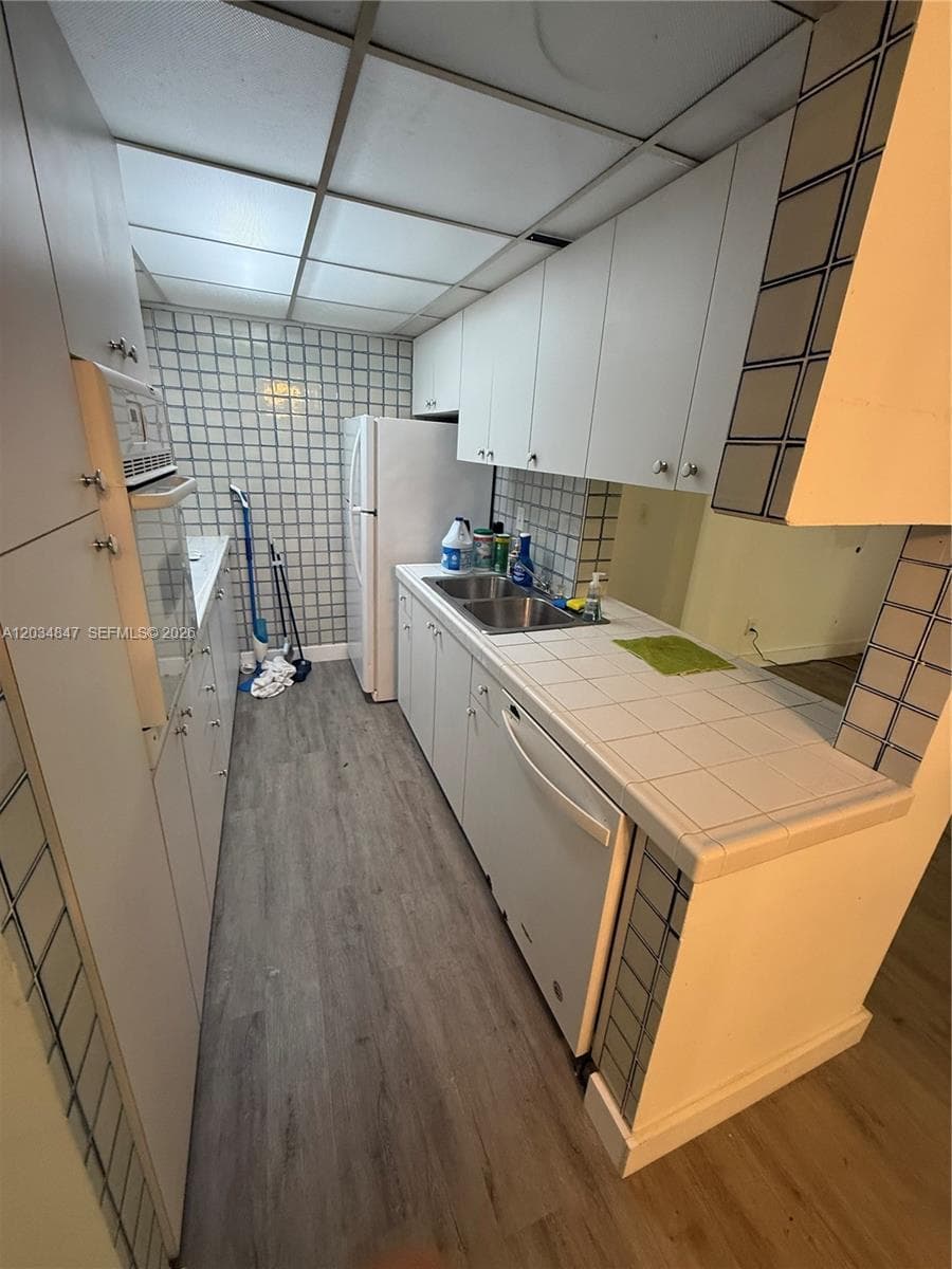 2201 Brickell Ave # 67C, Miami, FL 33129 photo 2