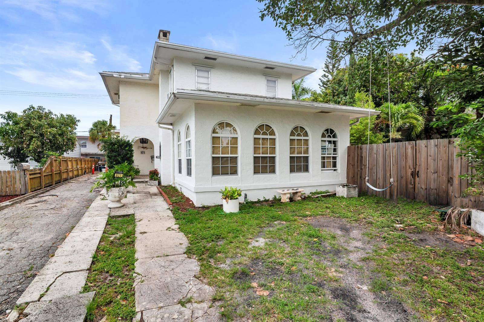 821 Omar Road, West Palm Beach, FL 33405 photo 2