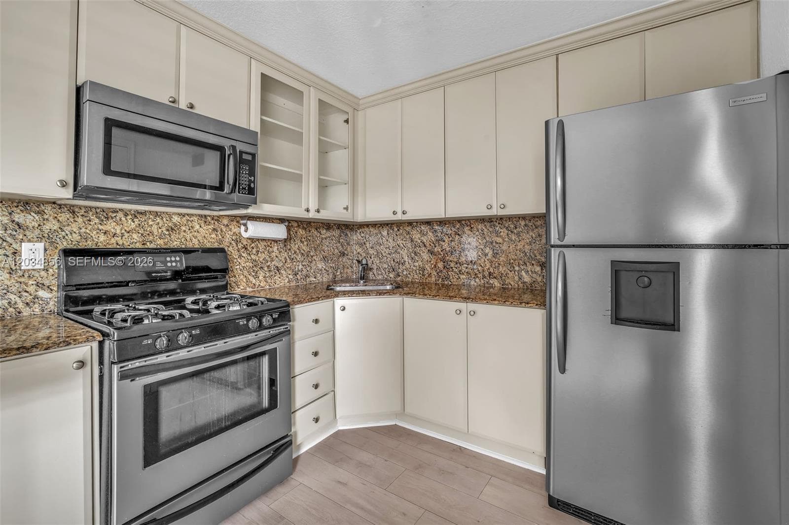 3245 Virginia St # 24, Miami, FL 33133 photo 4