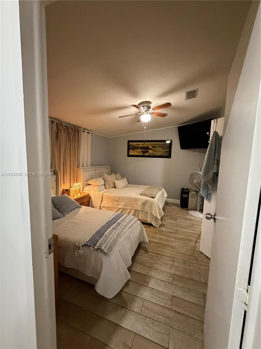 19800 SW 180th Ave, Miami, FL 33187 photo 5
