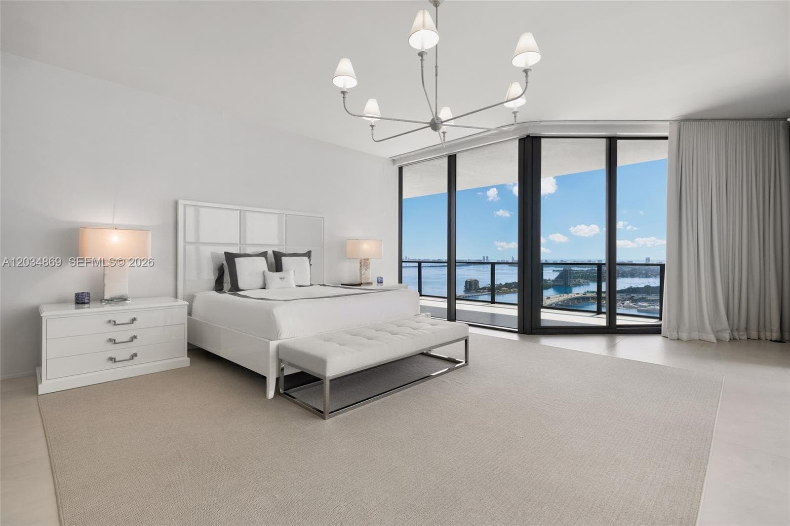 1000 Biscayne Blvd # 3701, Miami, FL 33132 photo 2