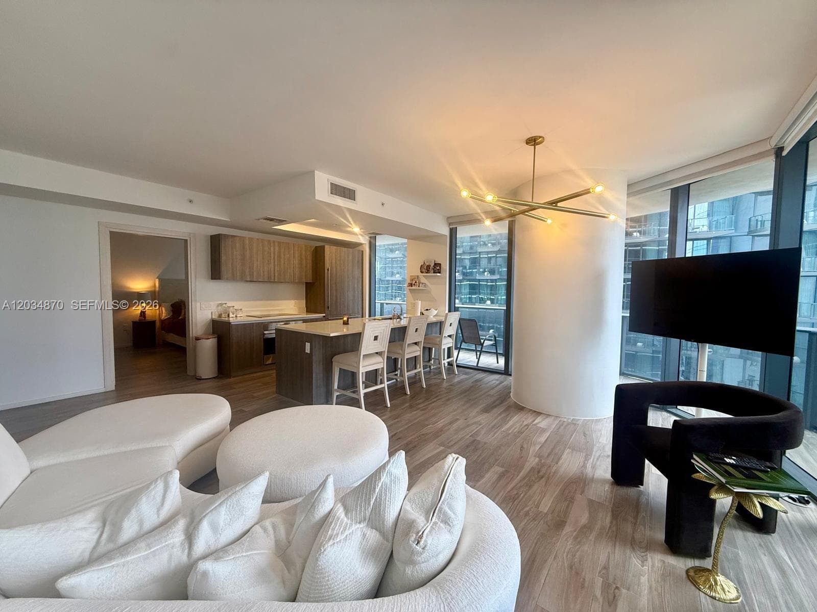 801 S Miami Ave # 3005, Miami, FL 33130 photo 4