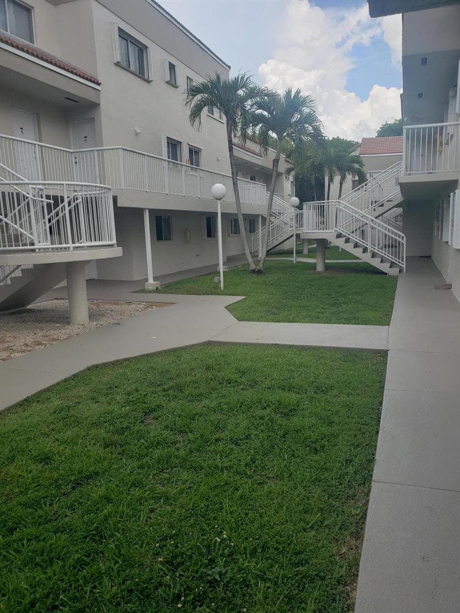 14901 SW 80th Street # 205, Miami, FL 33193 photo 3
