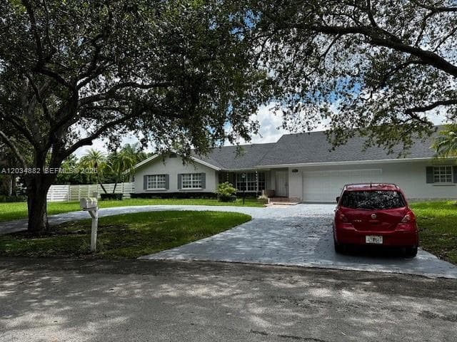 14763 SW 152nd Pl, Miami, FL 33196 photo 2
