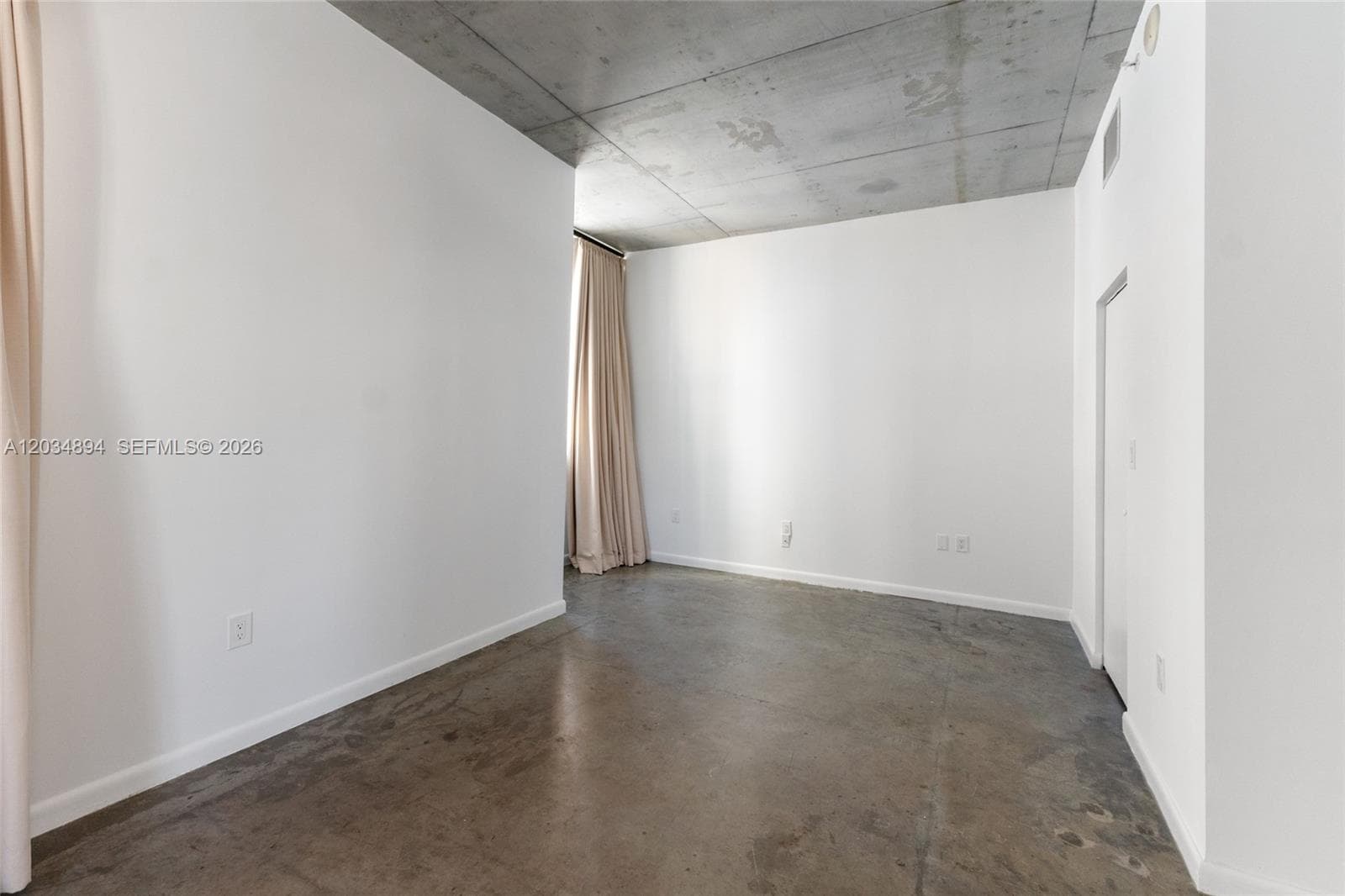133 NE 2nd Ave # 801, Miami, FL 33132 photo 4