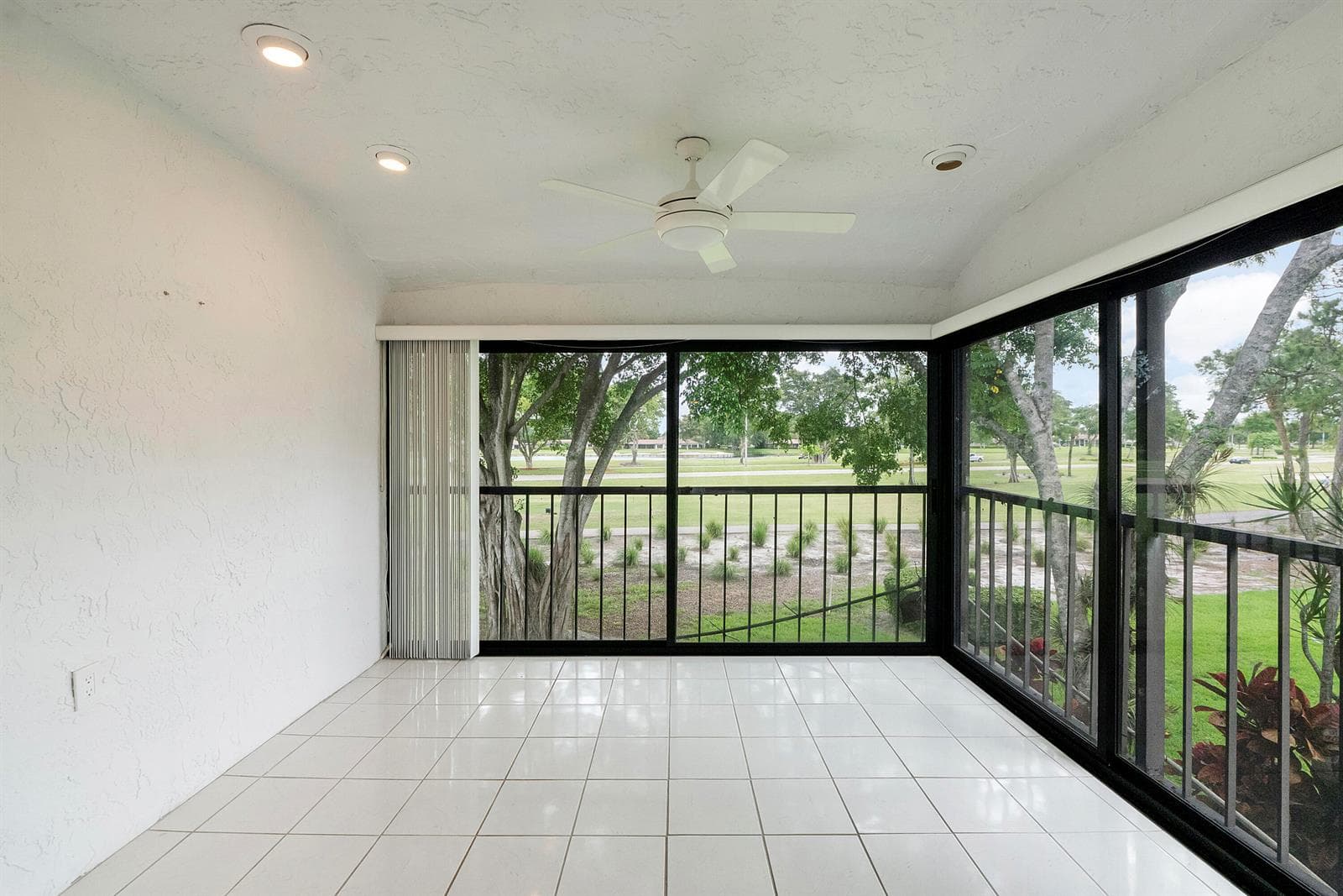 21852 Arriba # 6-h, Boca Raton, FL 33433 photo 5