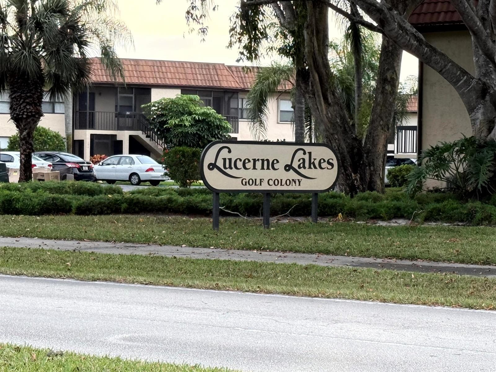 7190 Golf Colony Court # 105, Lake Worth, FL 33467 photo 2