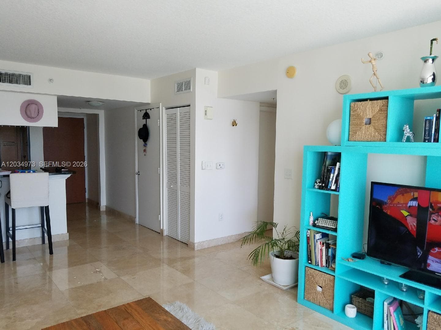 31 SE 5th St # 2205, Miami, FL 33131 photo 3