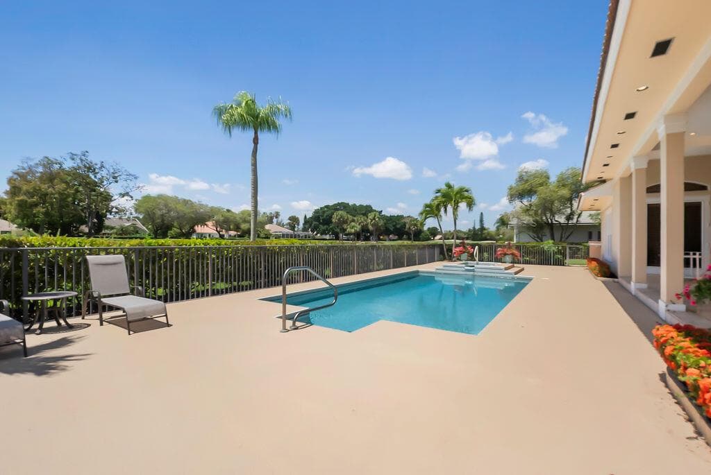 83 Sandbourne Lane, Palm Beach Gardens, FL 33418 photo 5