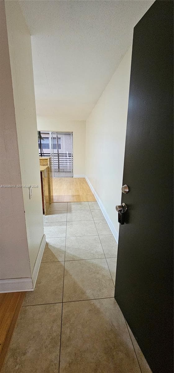 5352 NE 6th Ave # G9, Oakland Park, FL 33334 photo 2