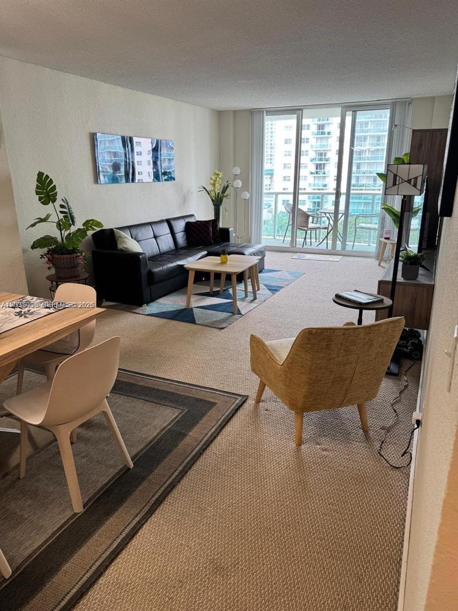 19380 Collins Ave # 707, Sunny Isles Beach, FL 33160 photo 2