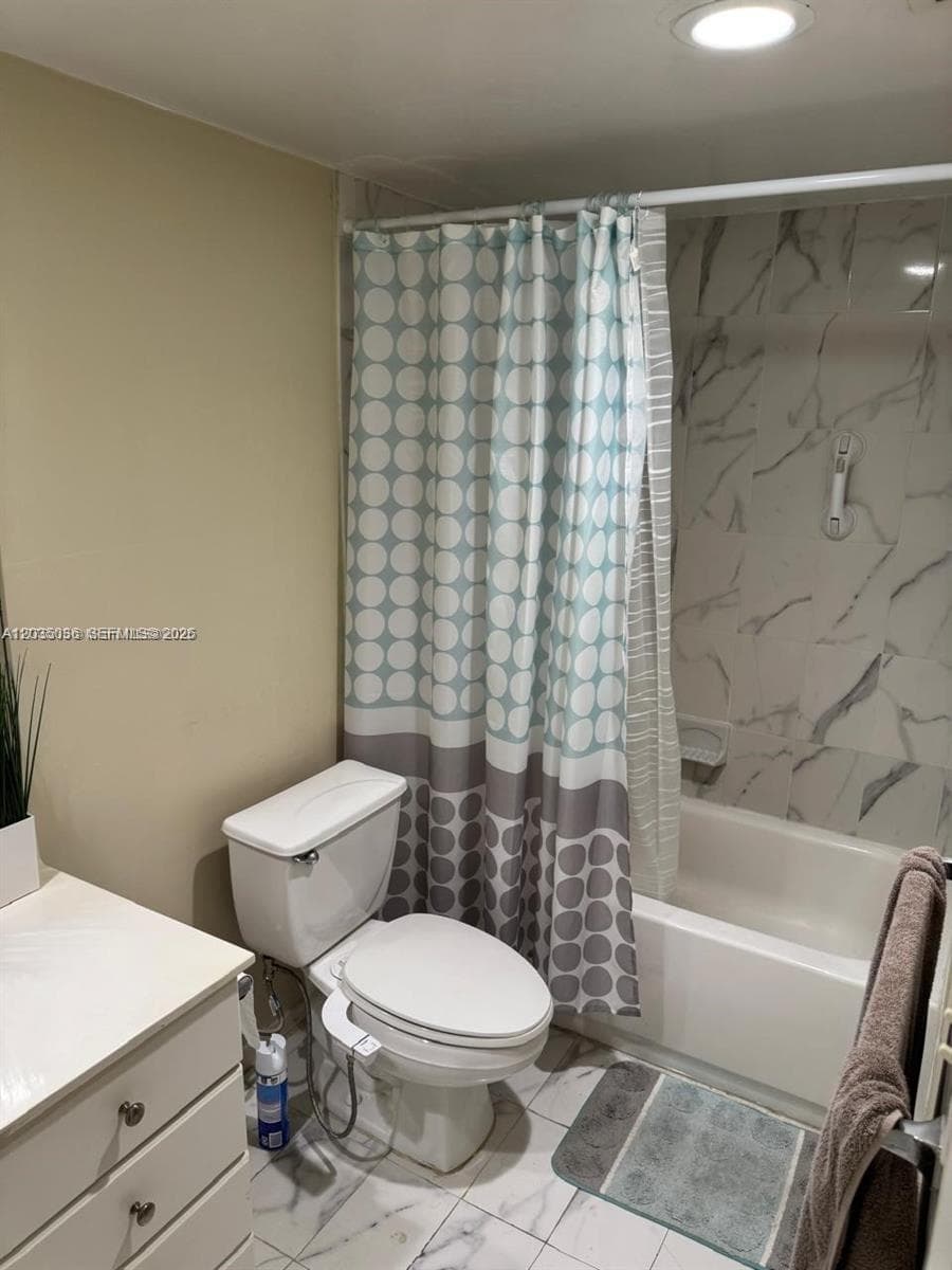 19380 Collins Ave # 707, Sunny Isles Beach, FL 33160 photo 5