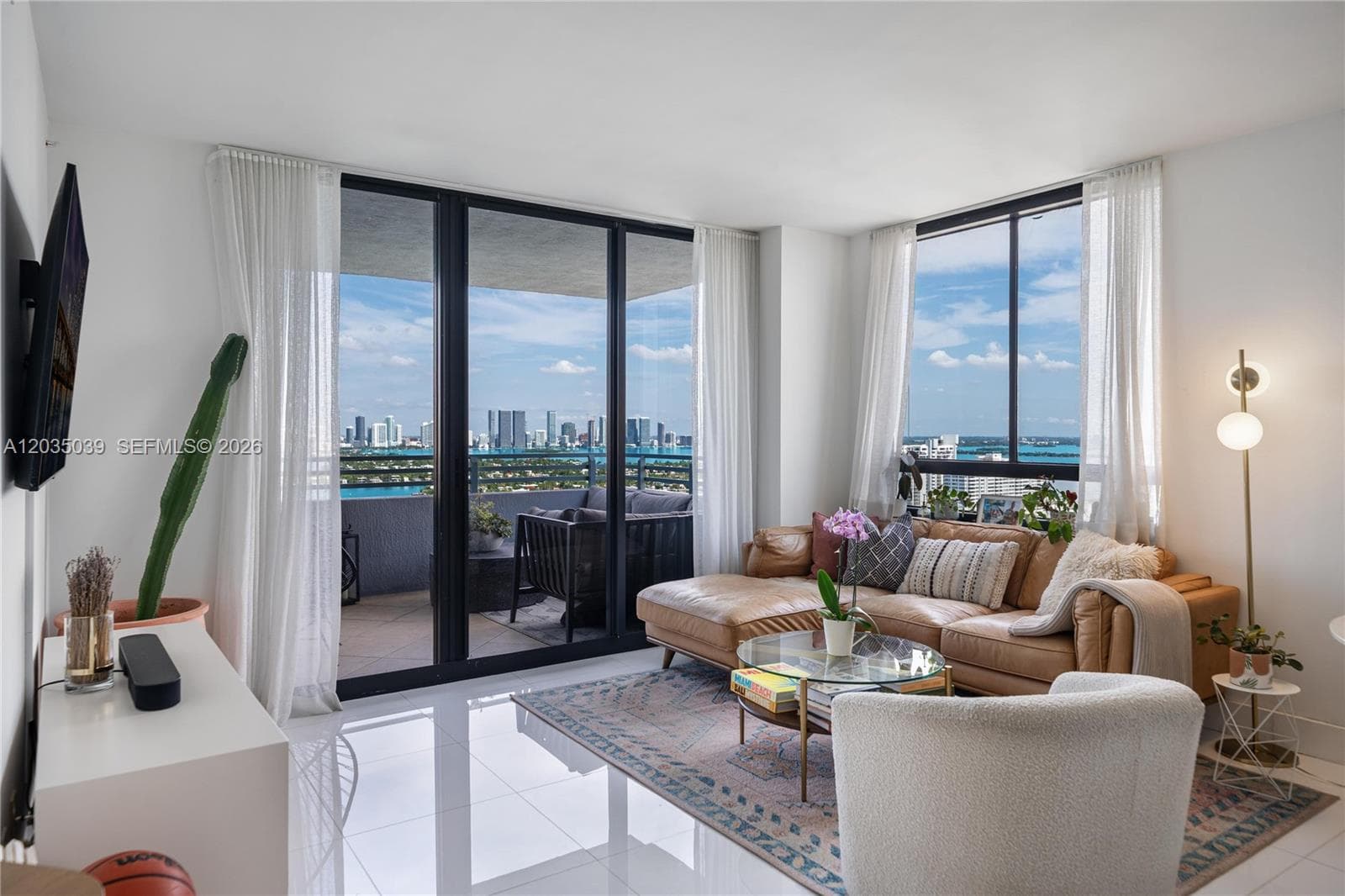 1330 West Ave # 3001, Miami Beach, FL 33139 photo 2