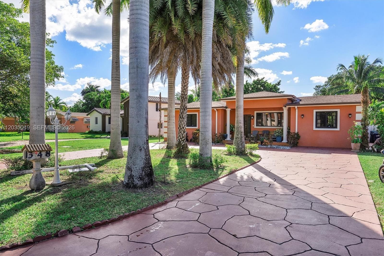 348 NE 118th St, Miami, FL 33161 photo 3