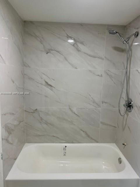 3640 NW 9th St # 302, Miami, FL 33125 photo 2