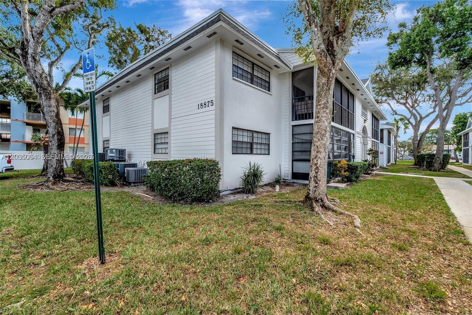 18965 NW 62nd Ave # 210, Hialeah, FL 33015 photo 3