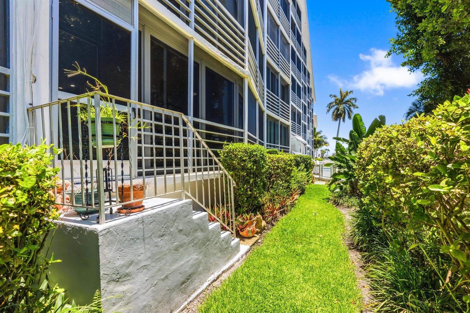 3050 NE 47th Court # 107, Fort Lauderdale, FL 33308 photo 3