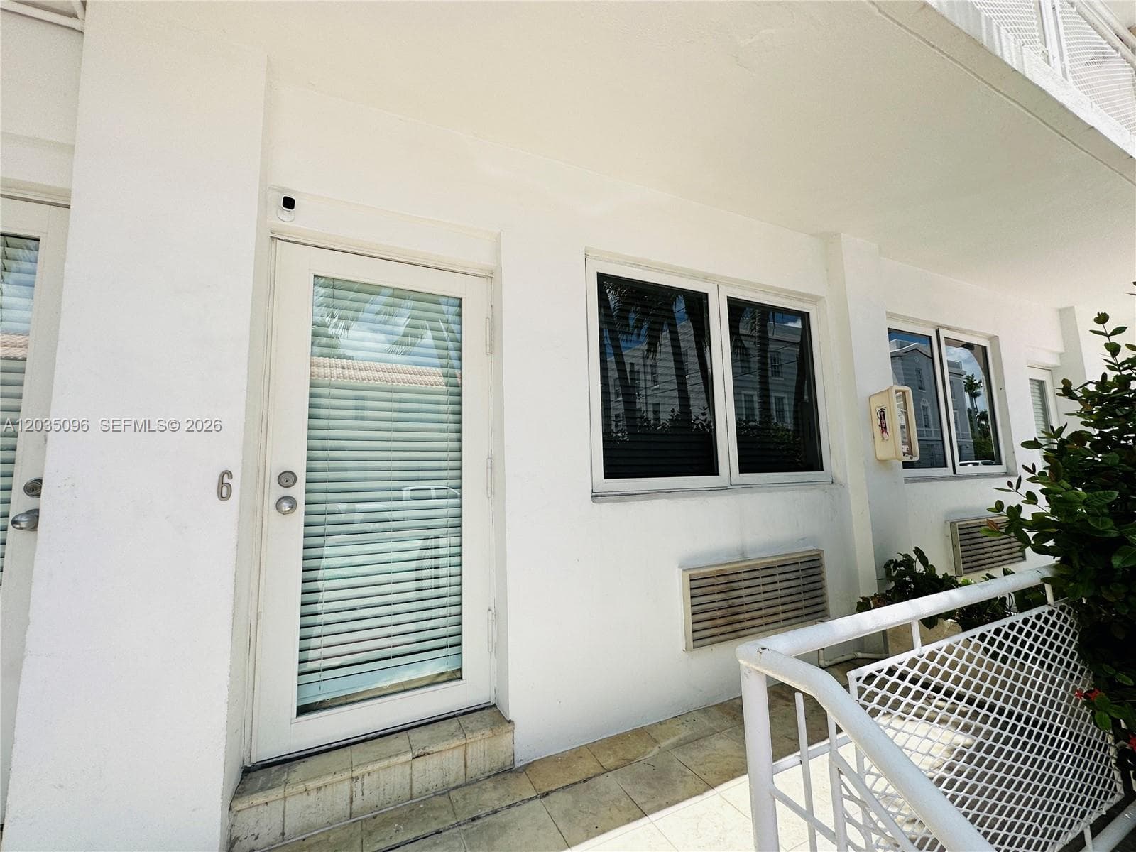 745 13th St # 6, Miami Beach, FL 33139 photo 2