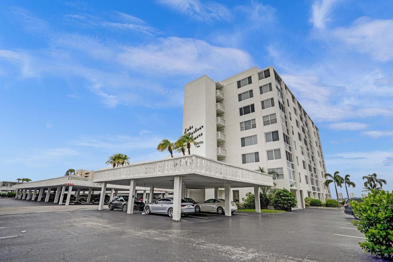 301 Lake Shore Drive # 809, Lake Park, FL 33403 photo 3