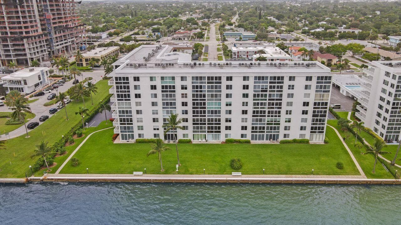 301 Lake Shore Drive # 809, Lake Park, FL 33403 photo 5