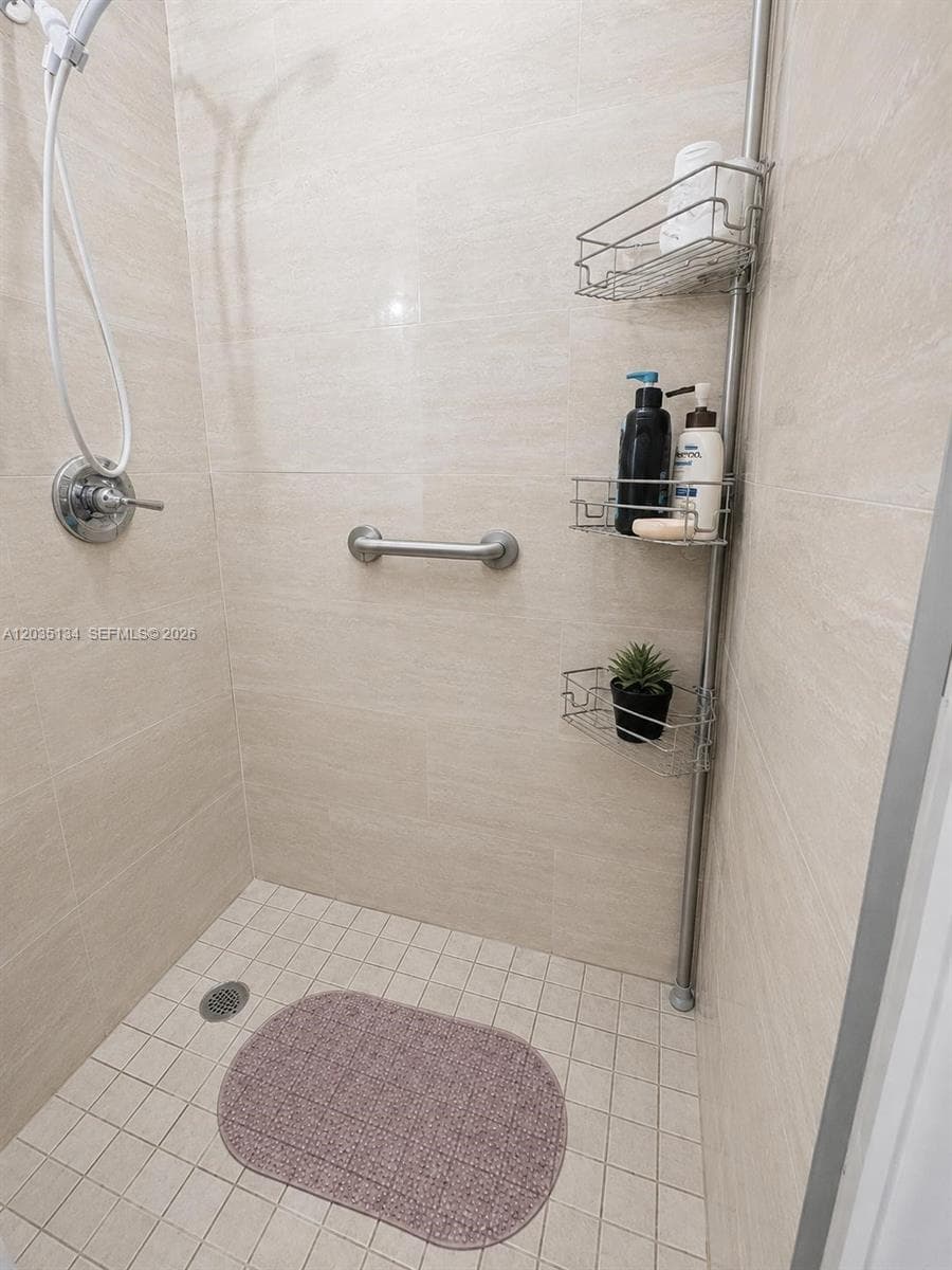 9515 Dominican Dr, Cutler Bay, FL 33189 photo 5