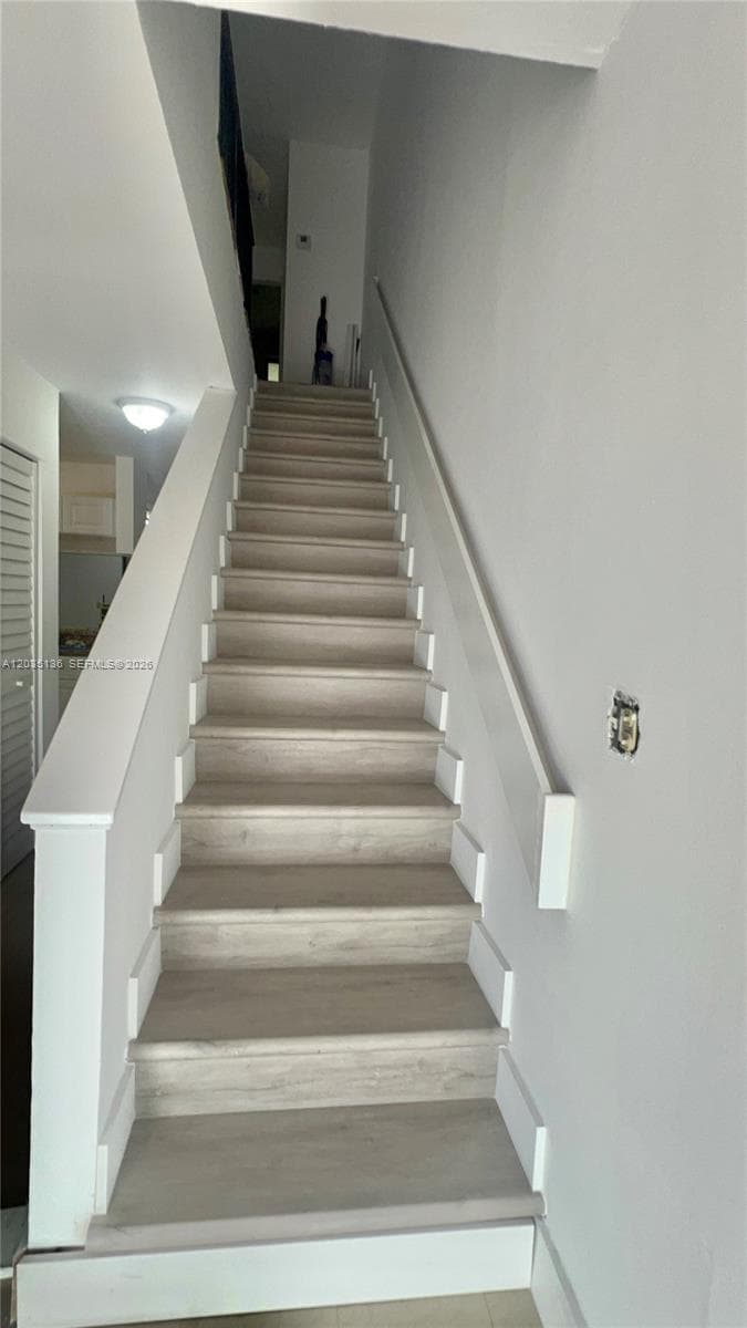 325 MENORES AVE, Coral Gables, FL 33134 photo 4