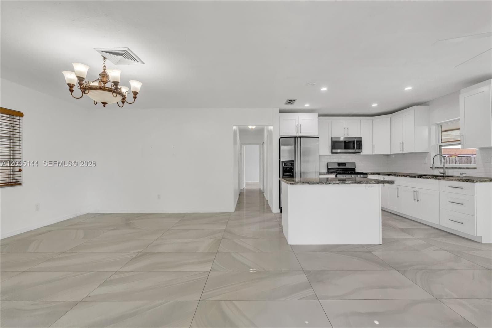 9982 SW 196th St, Cutler Bay, FL 33157 photo 5