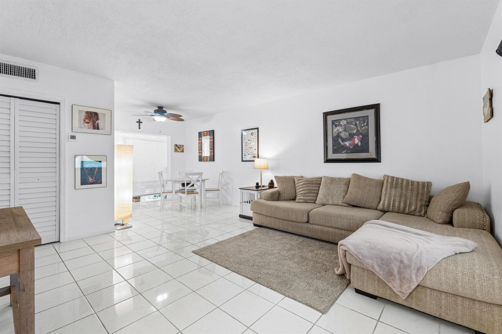 658 NE 6th Court E # E, Boynton Beach, FL 33435 photo 4