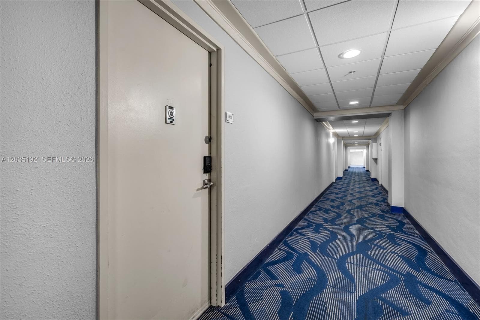 19370 Collins Ave # 823, Sunny Isles Beach, FL 33160 photo 2