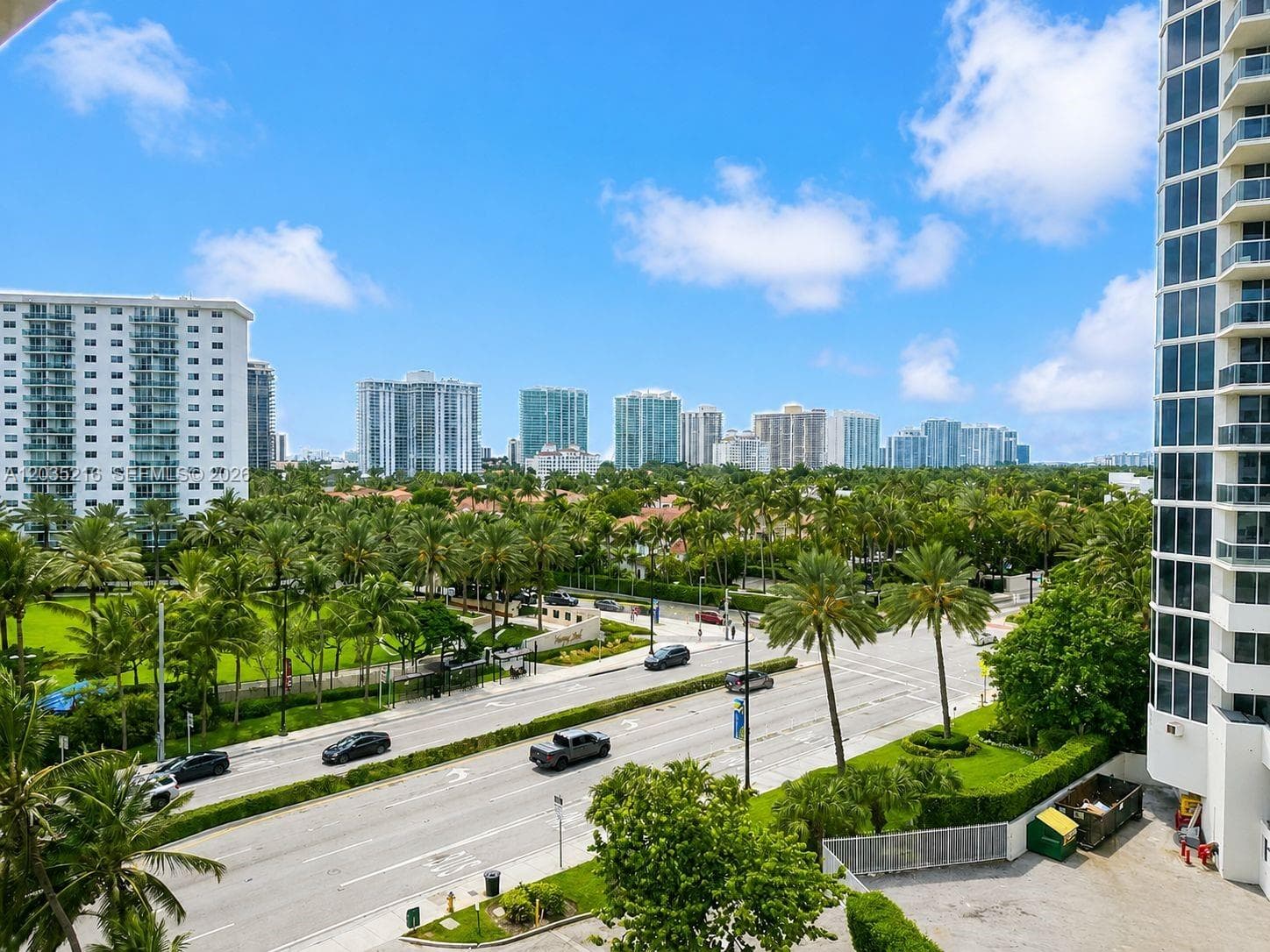 19201 Collins Ave # 527, Sunny Isles Beach, FL 33160 photo 4
