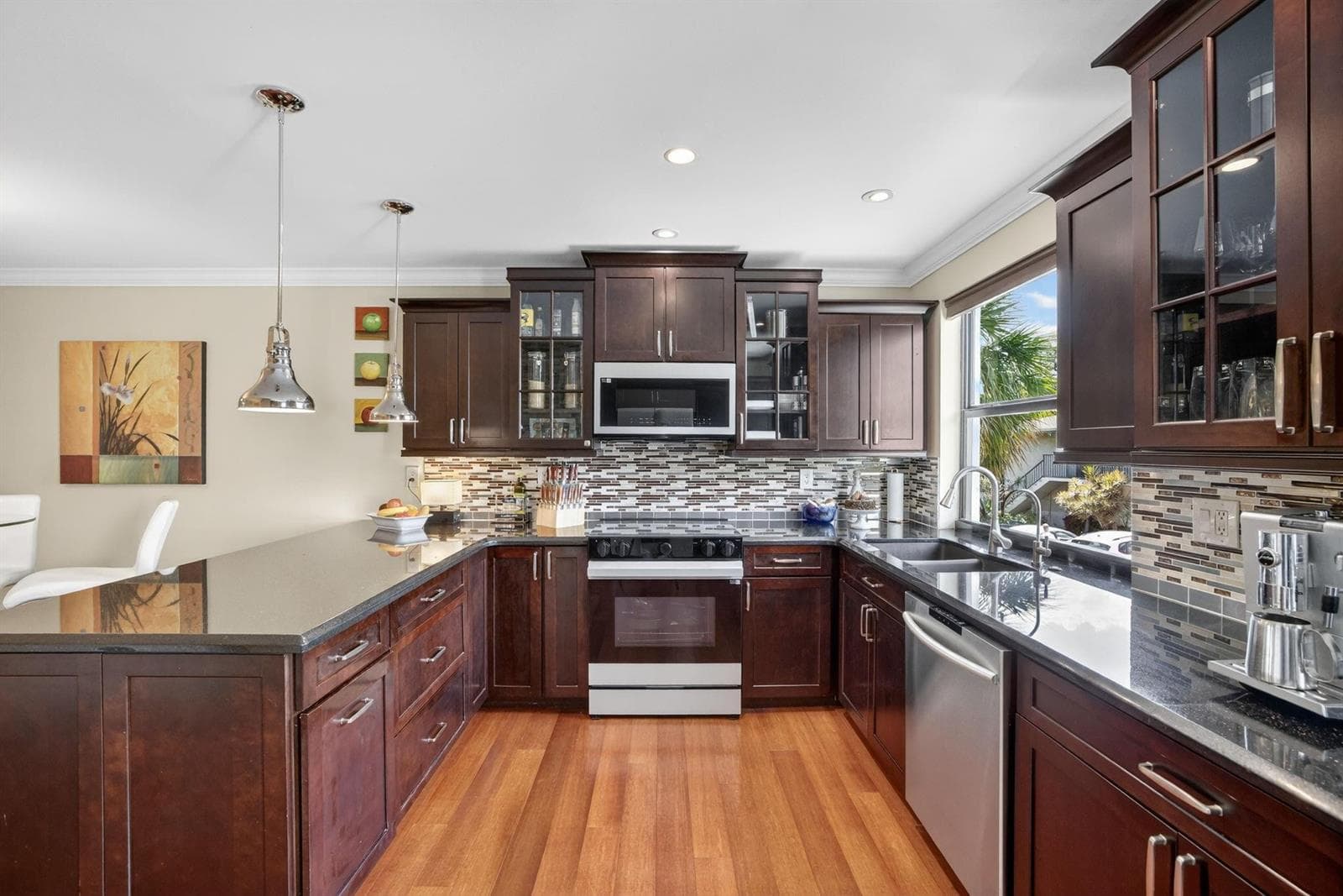 3000 NE 8th Terrace # B4, Oakland Park, FL 33334 photo 4