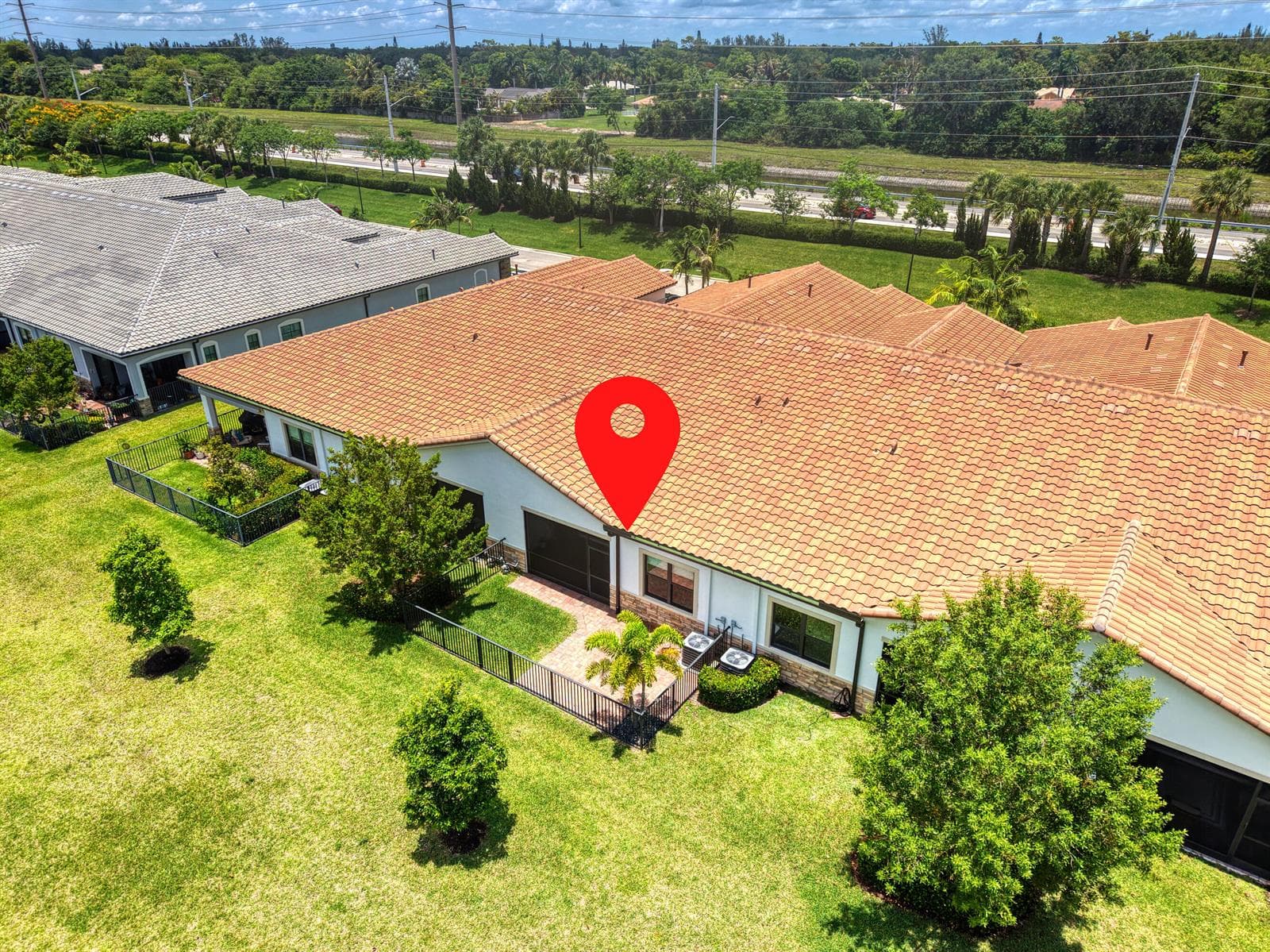 7524 N Blue Spring Drive, Parkland, FL 33067 photo 3