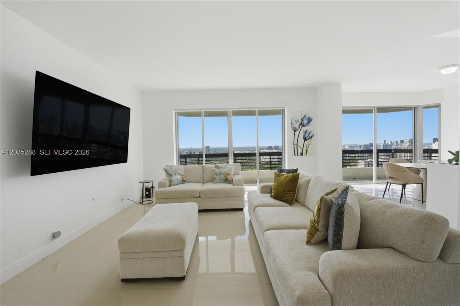 3500 Mystic Pointe Dr # PH5, Aventura, FL 33180 photo 3