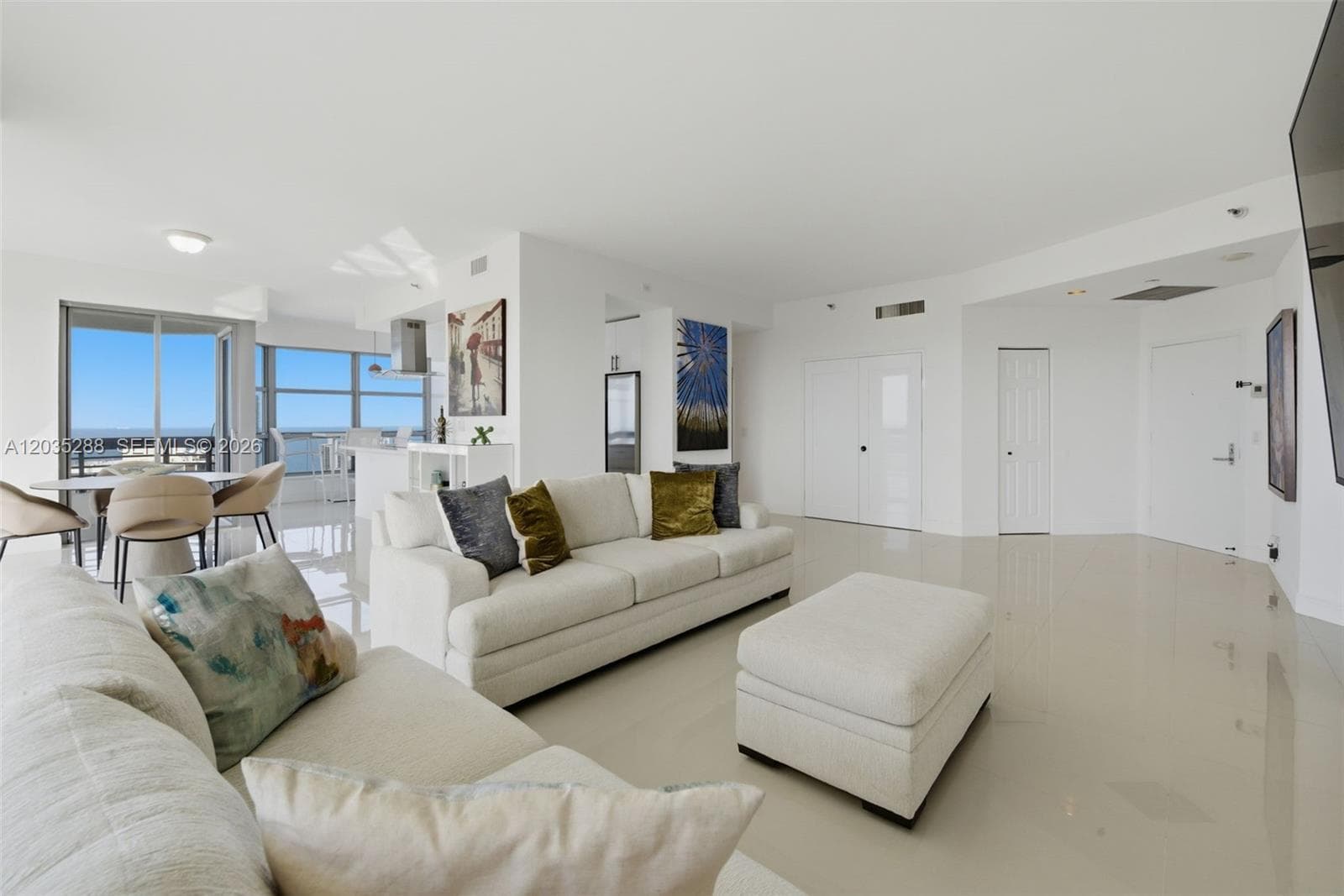 3500 Mystic Pointe Dr # PH5, Aventura, FL 33180 photo 4