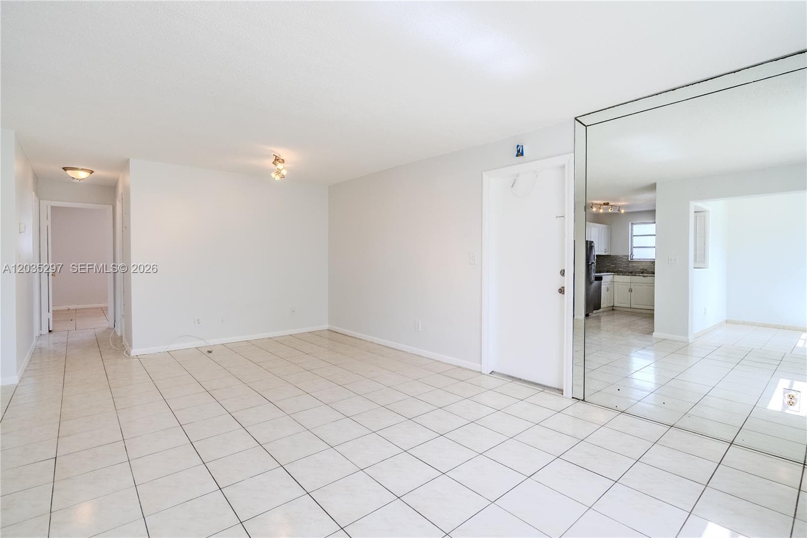 421 NE 1st St # 101, Hallandale Beach, FL 33009 photo 3