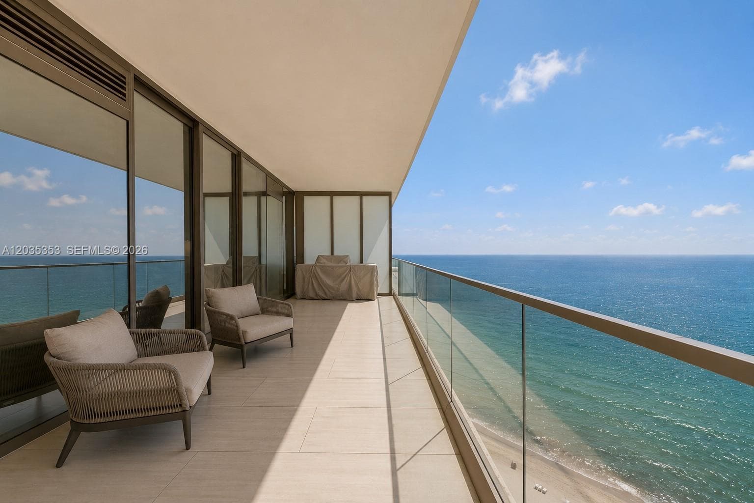 18975 Collins Ave # 1802, Sunny Isles Beach, FL 33160 photo 2