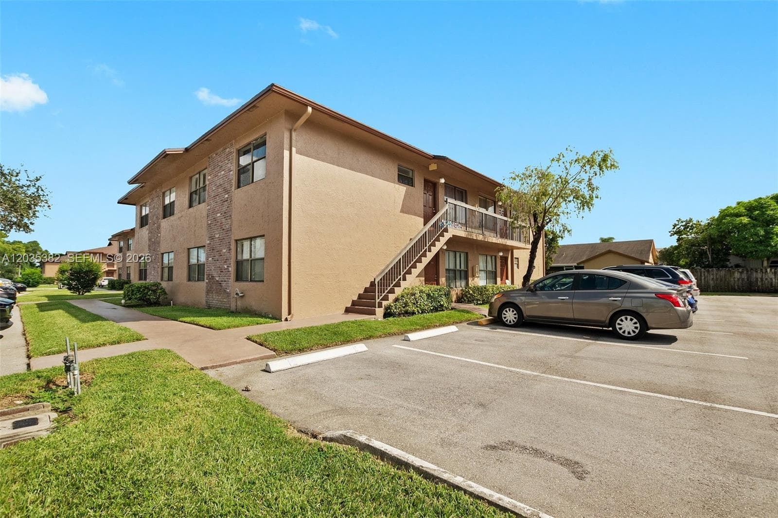 10053 Winding Lake Rd # 101, Sunrise, FL 33351 photo 2