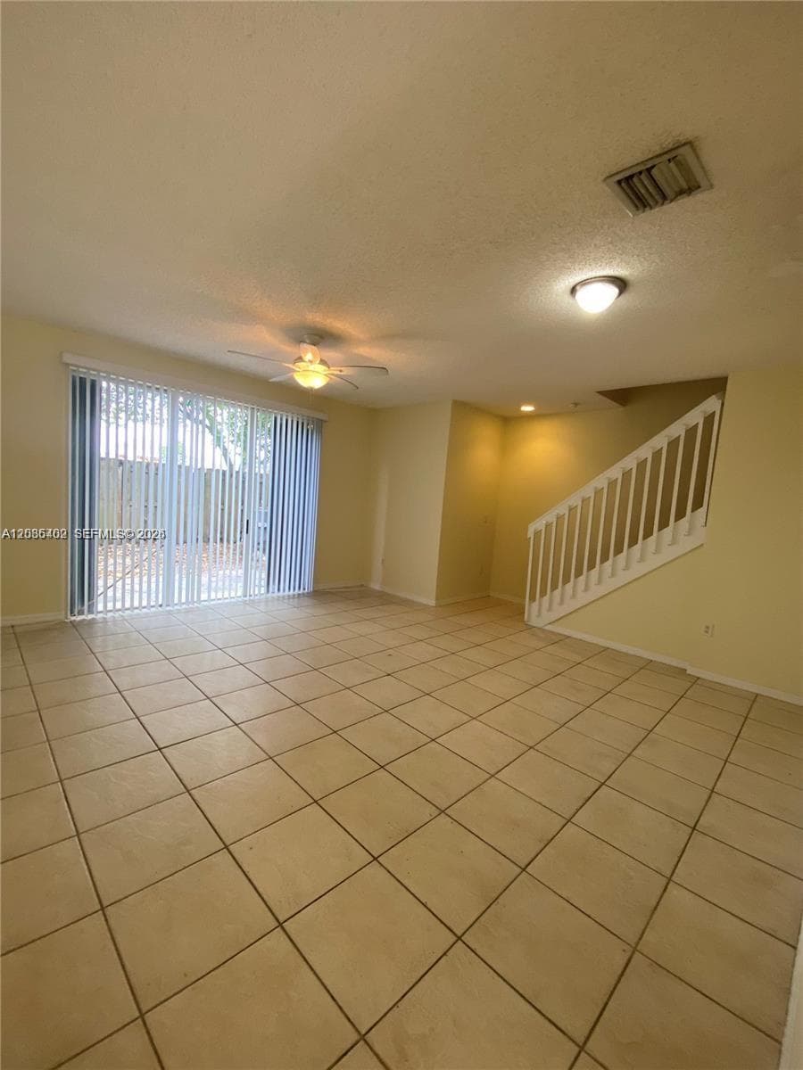 959 NE 42nd Pl # 959, Homestead, FL 33033 photo 2