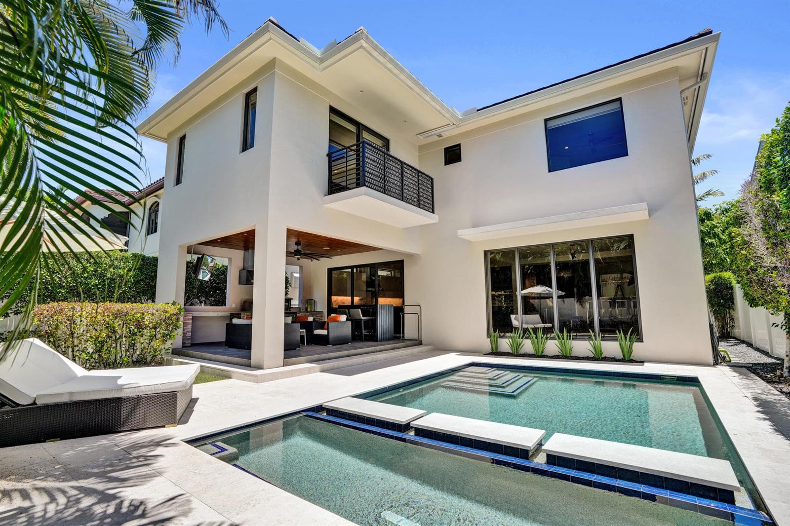 918 SE 8th Street, Fort Lauderdale, FL 33316 photo 3