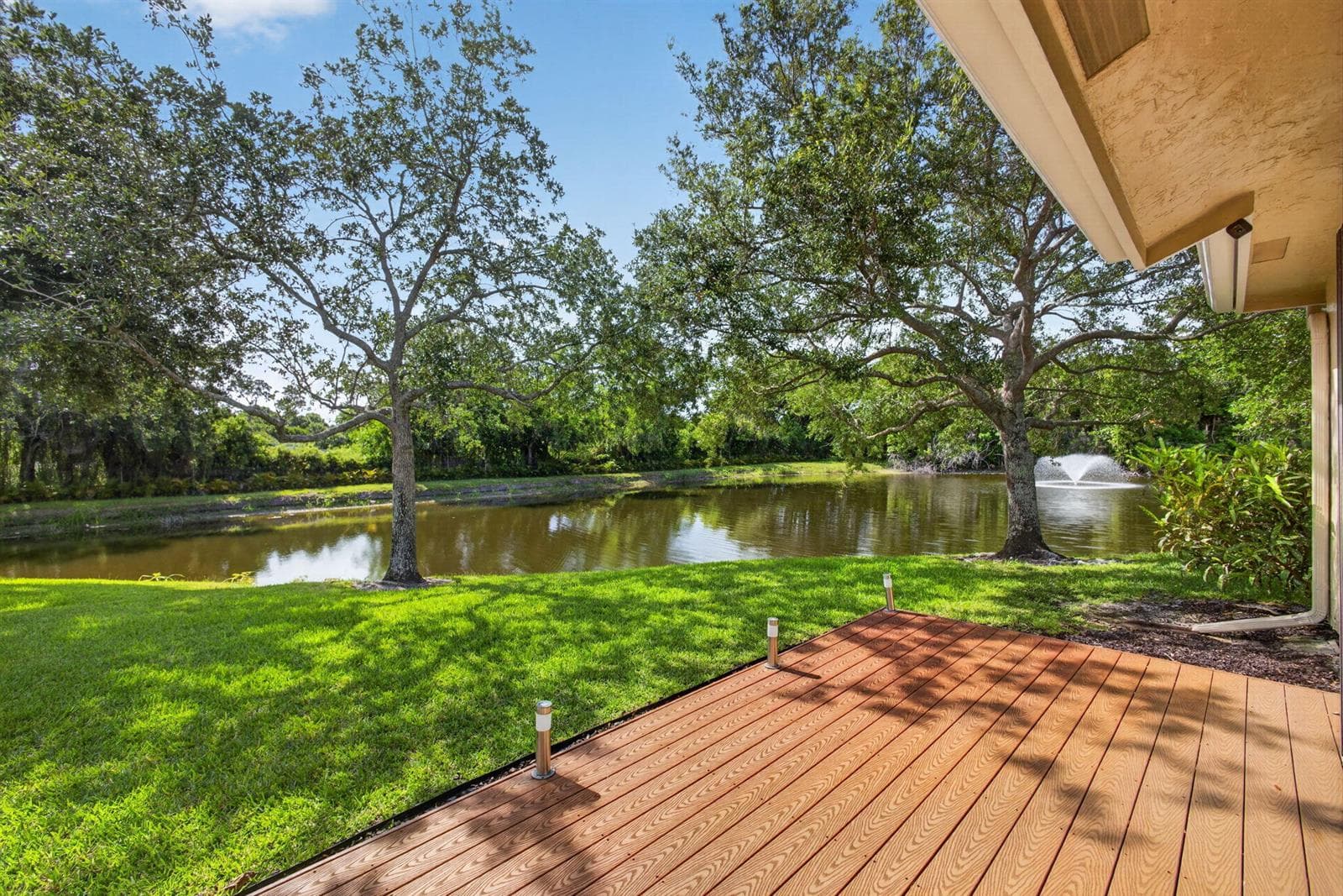 6057 Brandon Street, Palm Beach Gardens, FL 33418 photo 2