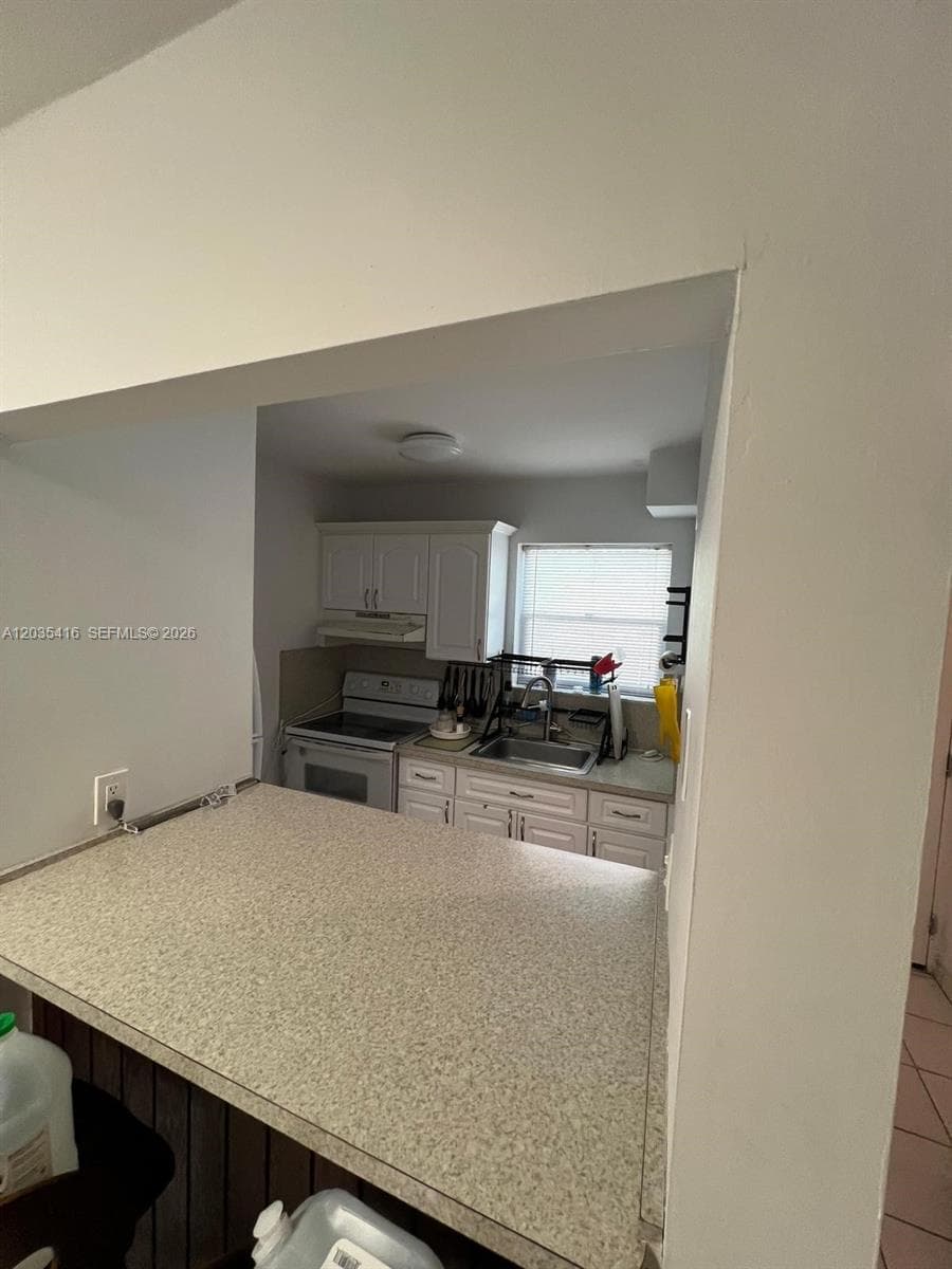 13101 Memorial Hwy 201 Hwy # 201, North Miami, FL 33161 photo 3