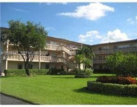 320 Fanshaw H # 320, Boca Raton, FL 33434 photo 2