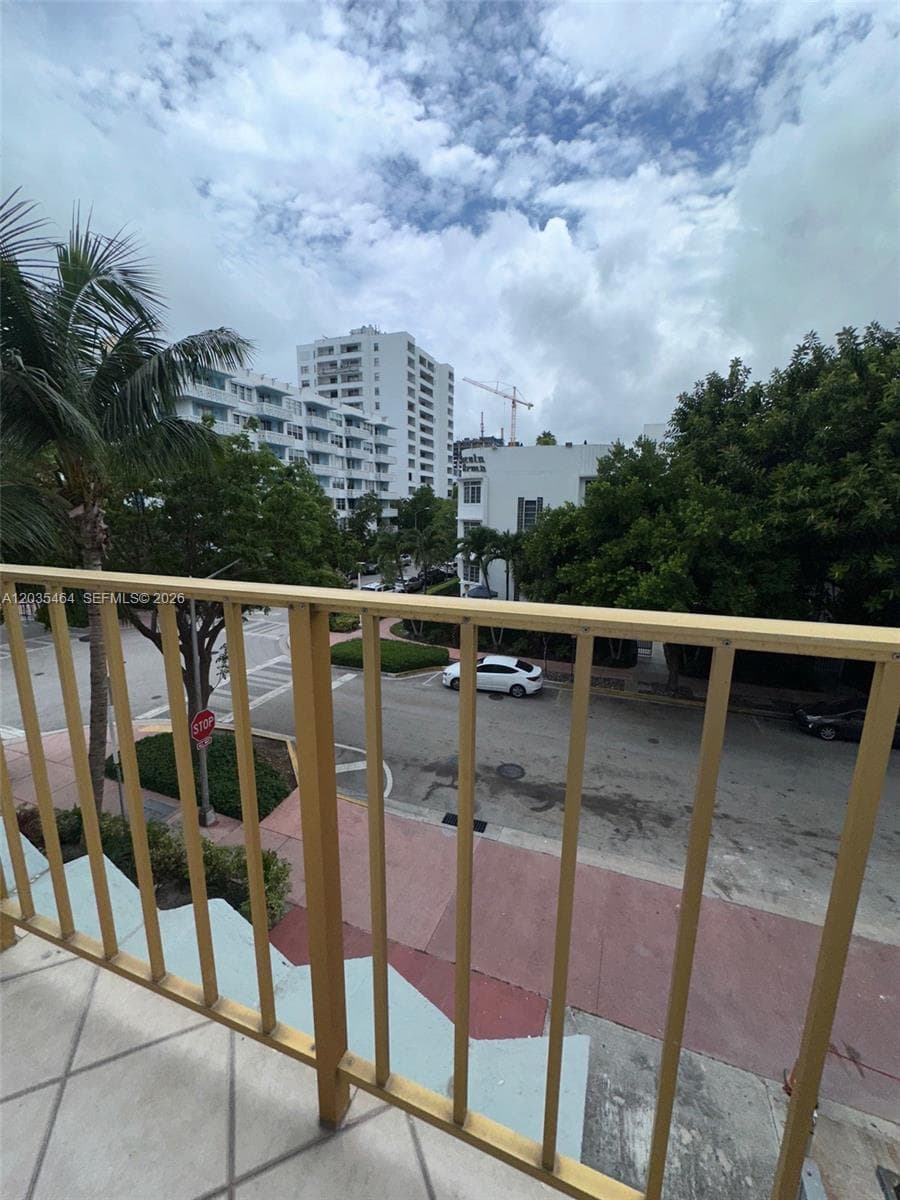 245 18th St # 401, Miami Beach, FL 33139 photo 5