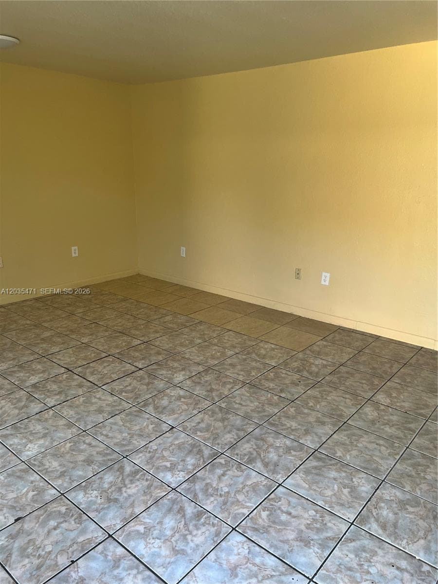 2111 NW 100th St # B, Miami, FL 33147 photo 5