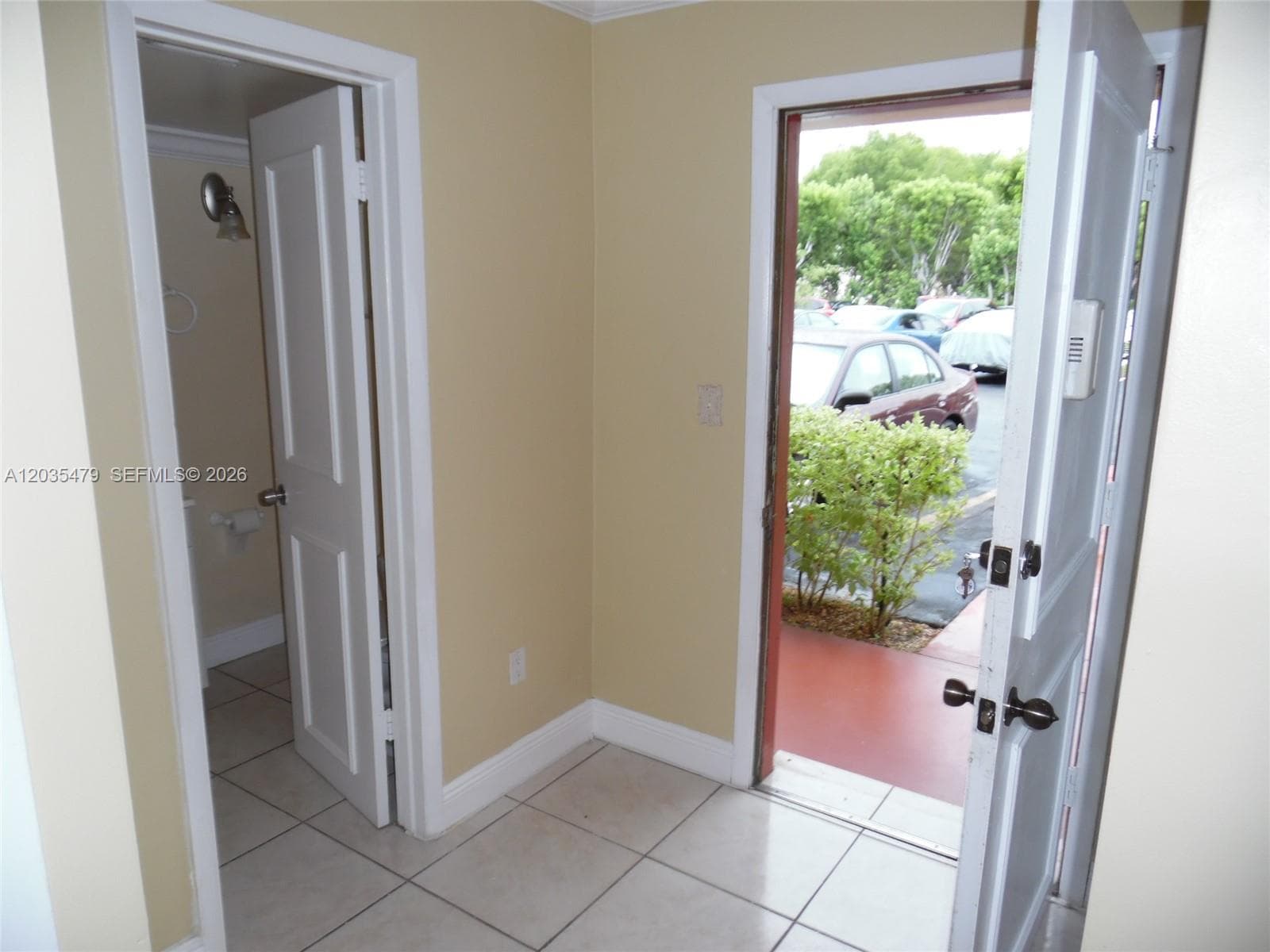 1501 NE 191st St # C107, Miami, FL 33179 photo 4