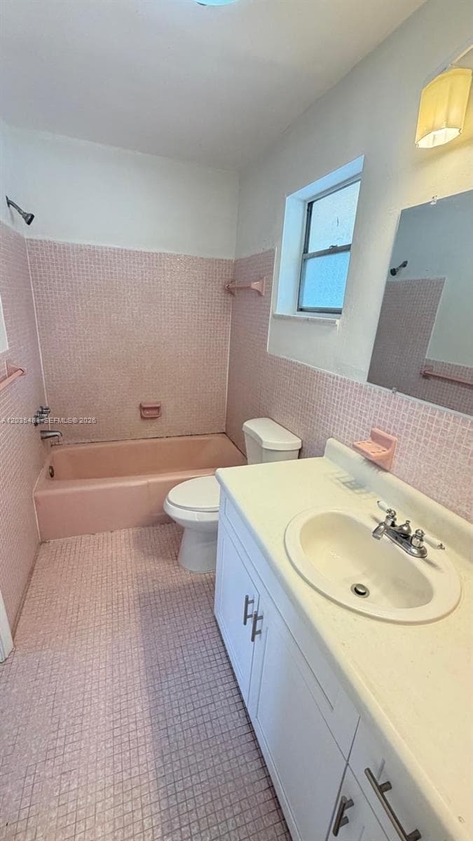 20200 NE 27th Ct # 9, Aventura, FL 33180 photo 3