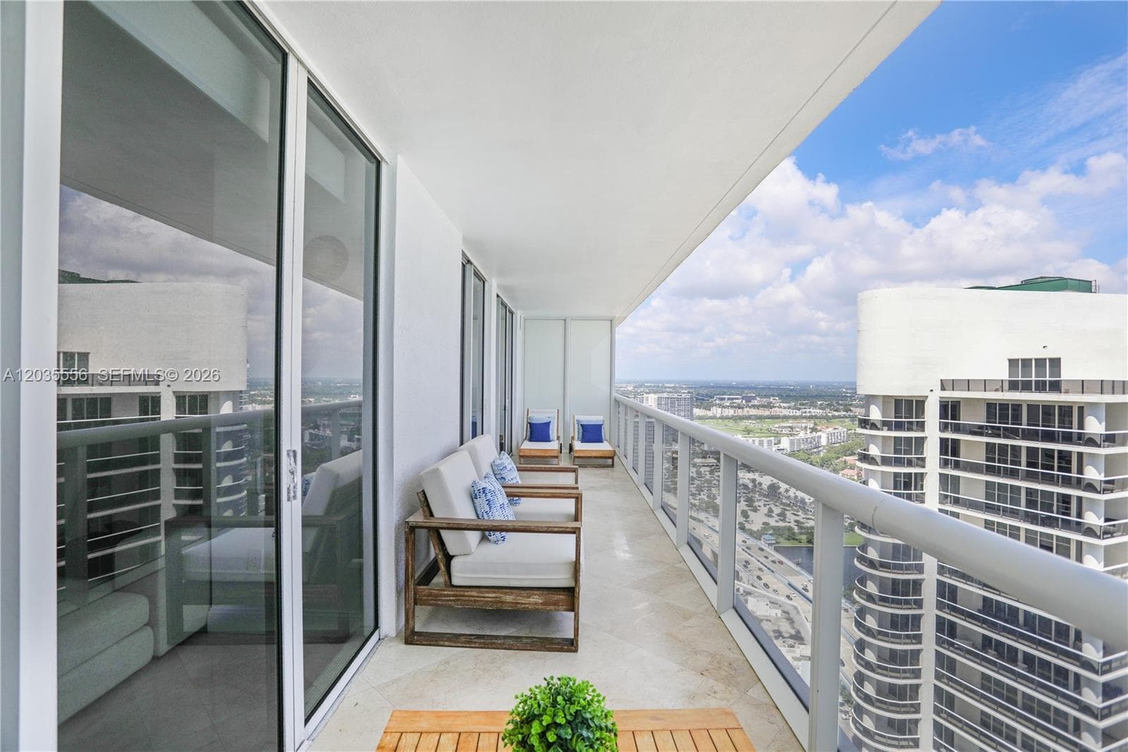 1830 S Ocean Dr # 4511, Hallandale Beach, FL 33009 photo 5