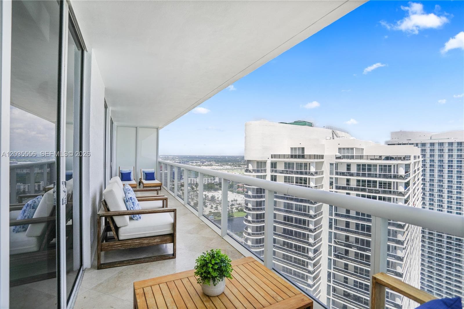 1830 S Ocean Dr # 4511, Hallandale Beach, FL 33009 photo 4