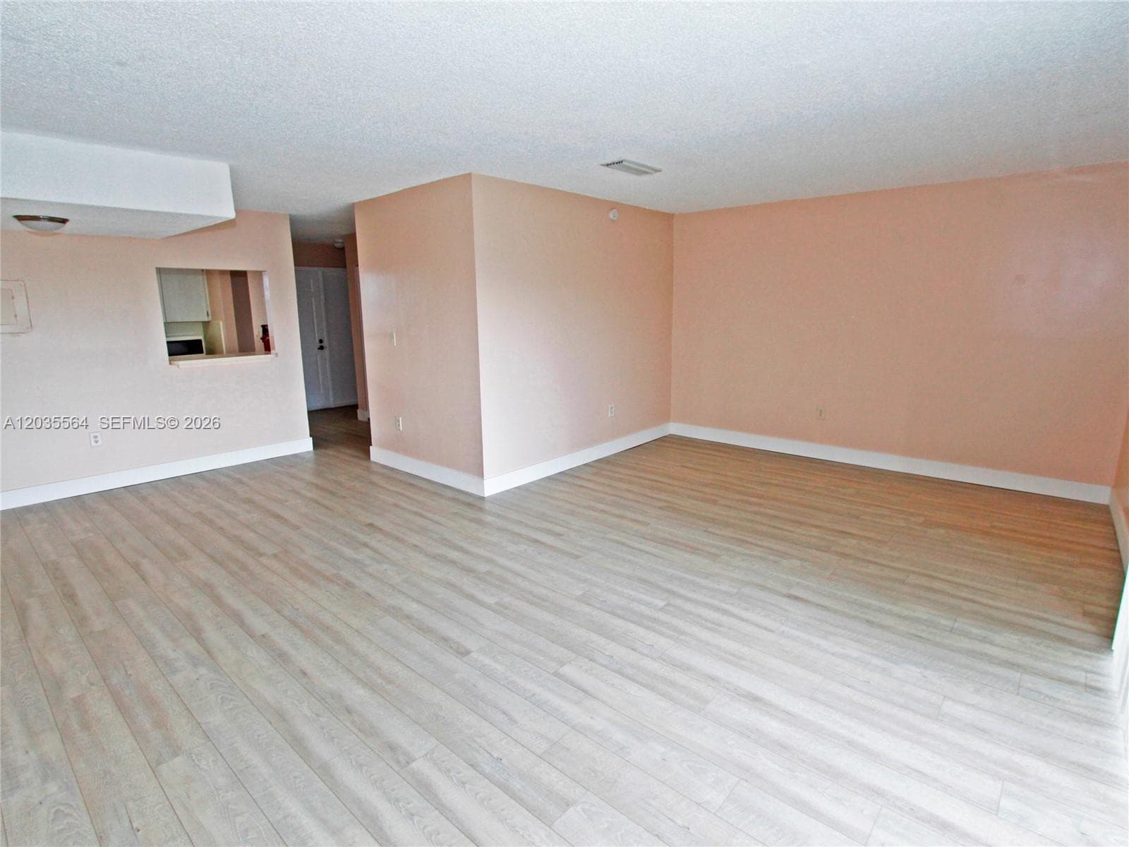 9351 Fontainebleau Blvd # B403, Miami, FL 33172 photo 4
