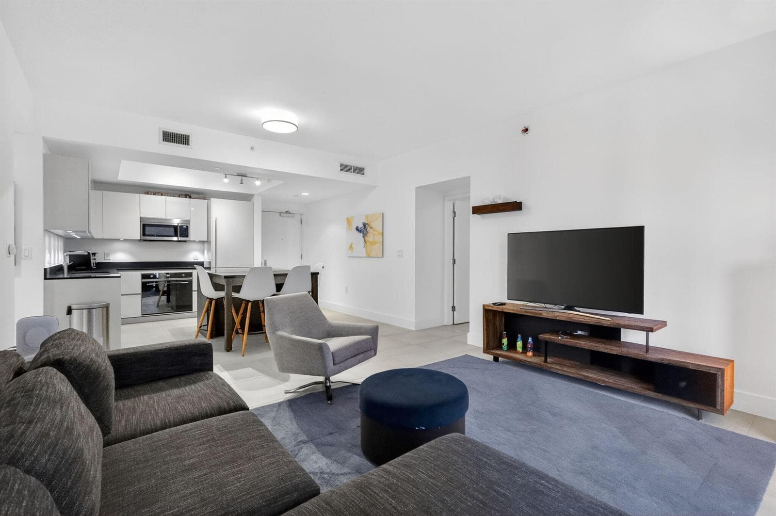 1010 Brickell Avenue # 1607, Miami, FL 33131 photo 3